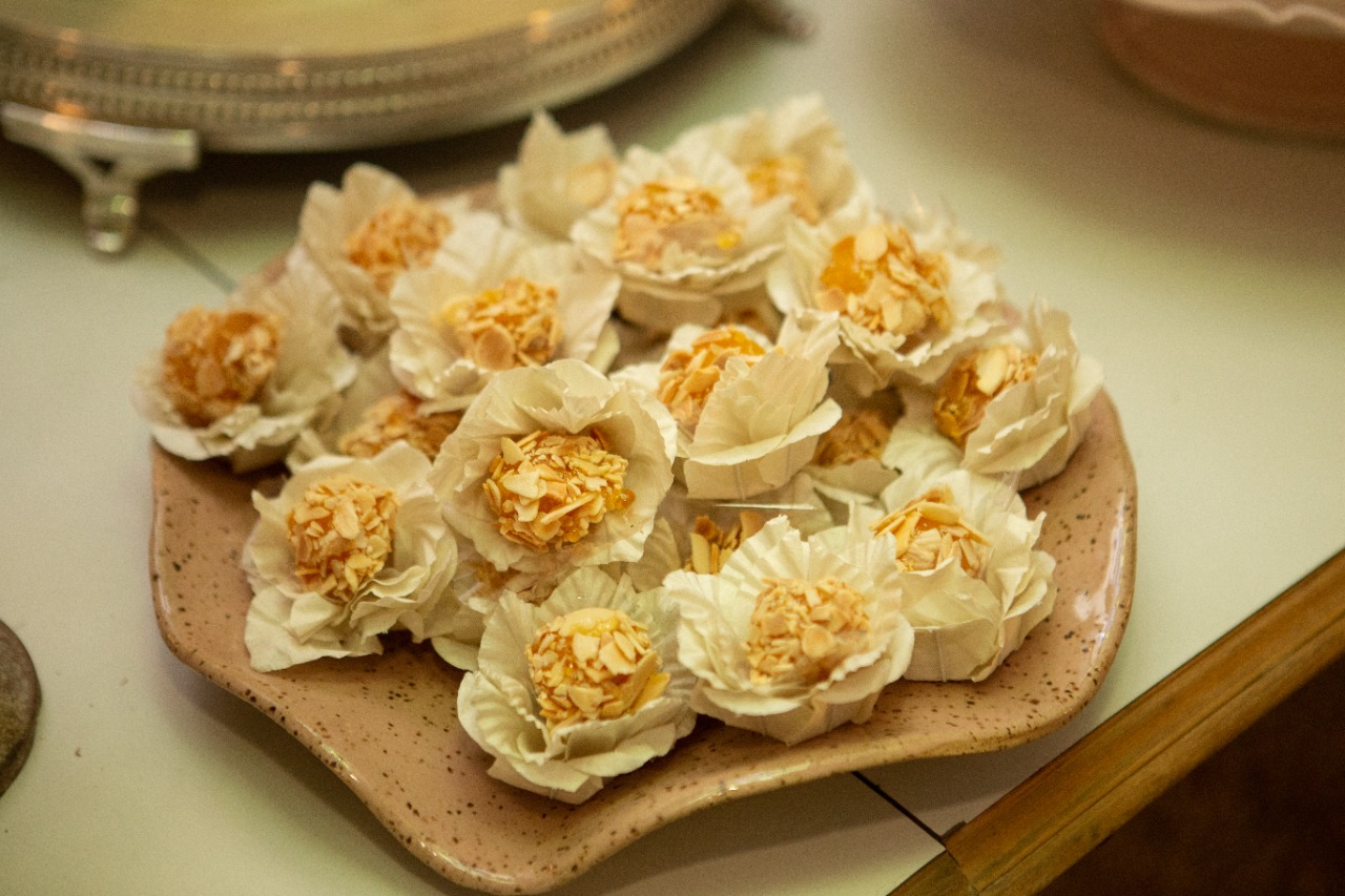 Decoração de bolo elegante